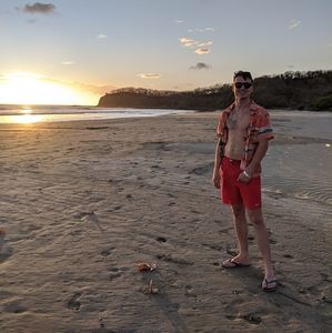 Meet your Posher, Akiah